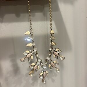 Elegant Gold and Cream Necklace